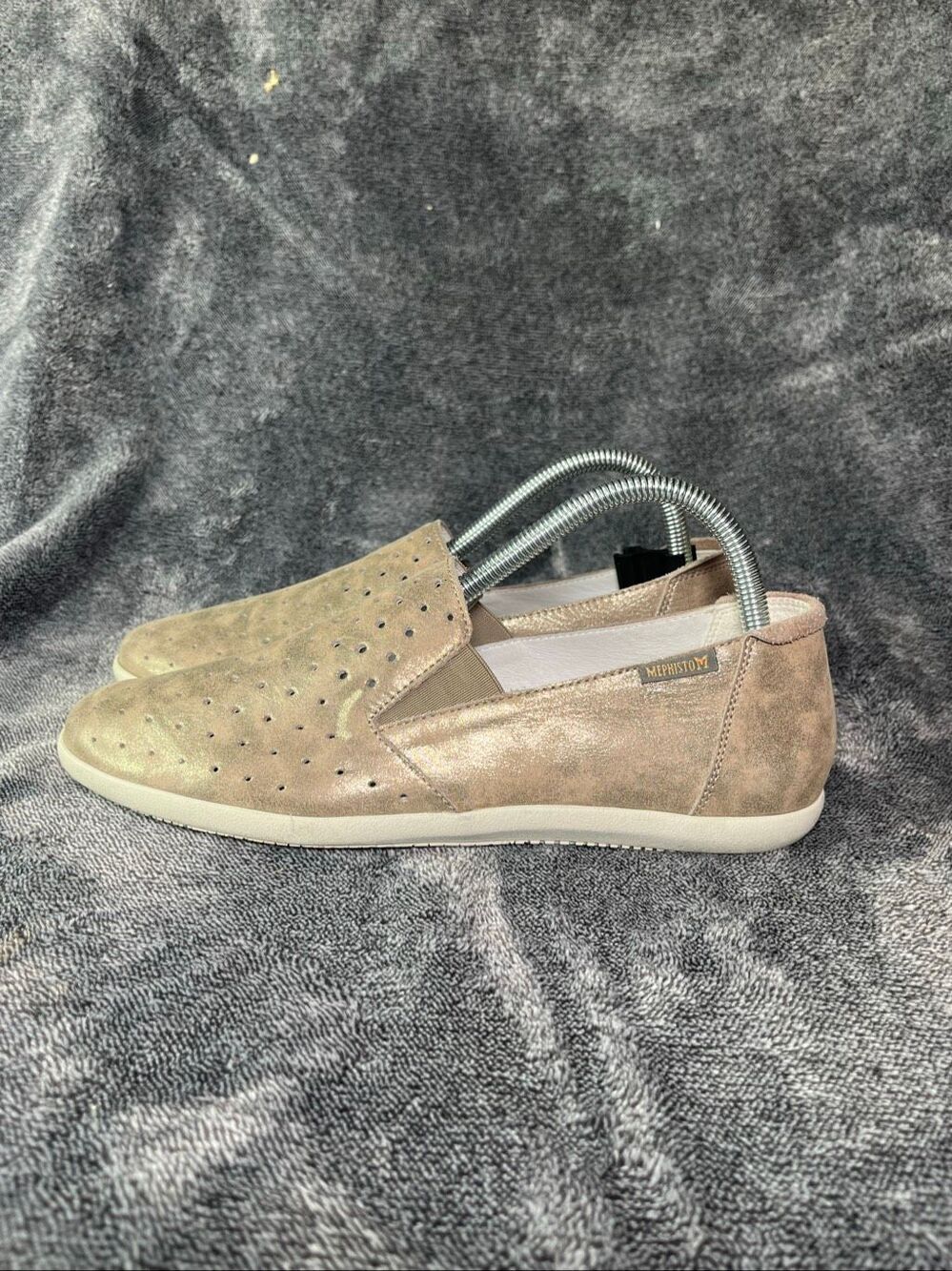Mephisto Air-Jet Women's Perforated Metallic Leather Slip-On Flats Shoes Size 8.
